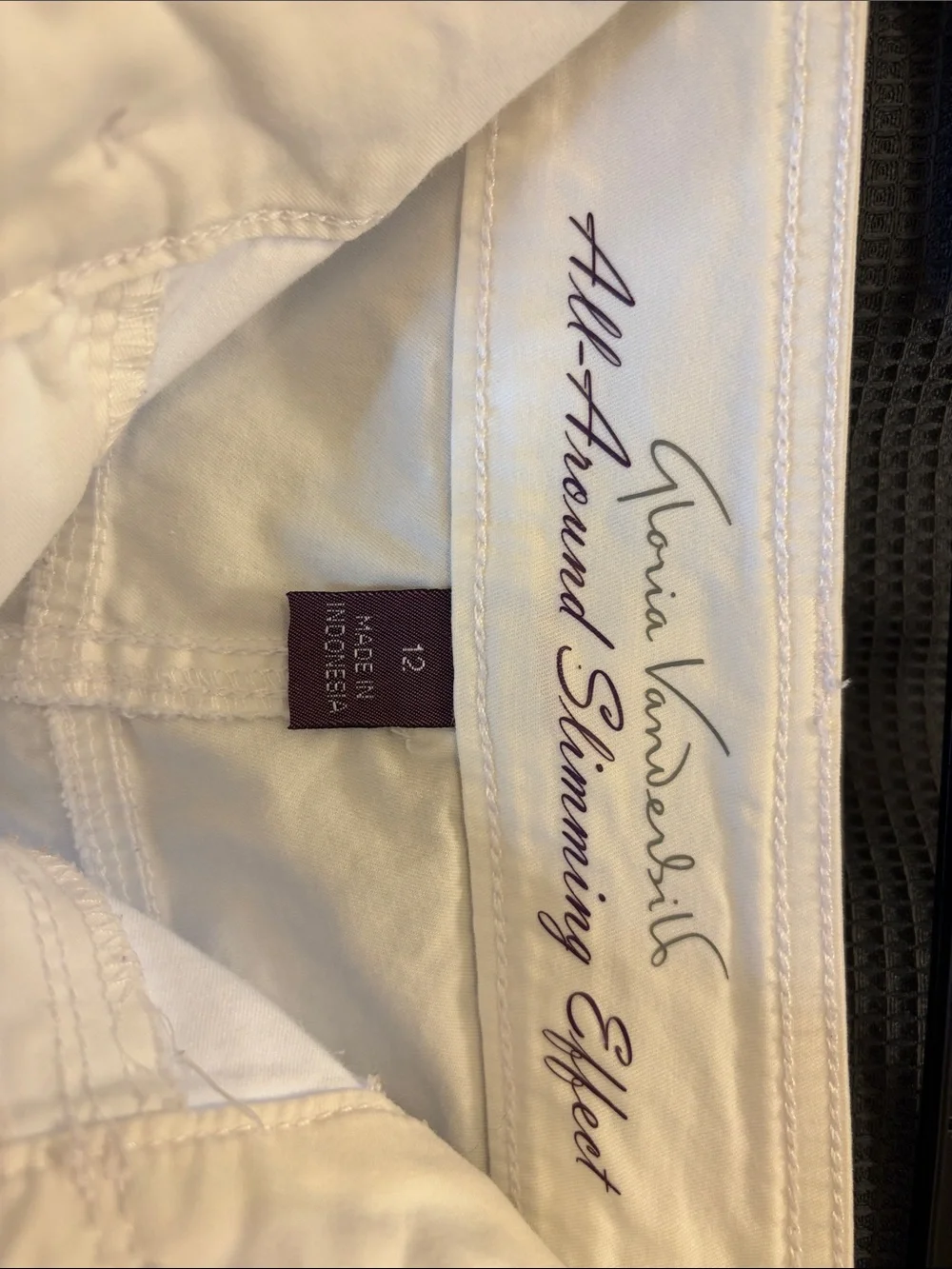 Gloria Vanderbilt White Slim Fit Men's Chinos